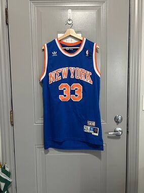 Adidas New York Knicks Patrick Ewing Jersey - Blue
